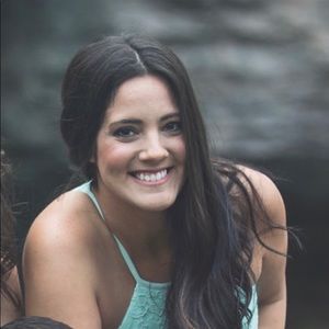 Meet your Posher, Christina